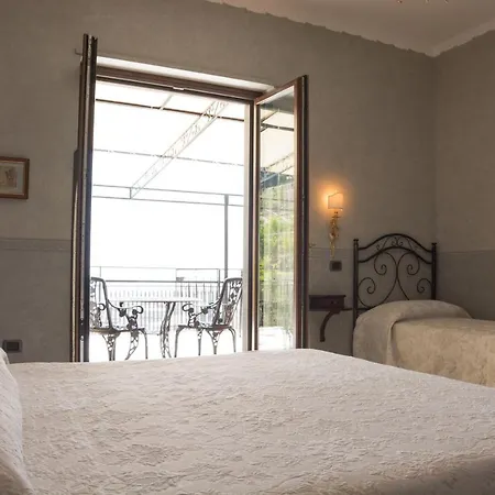 Sunrise Guest house *